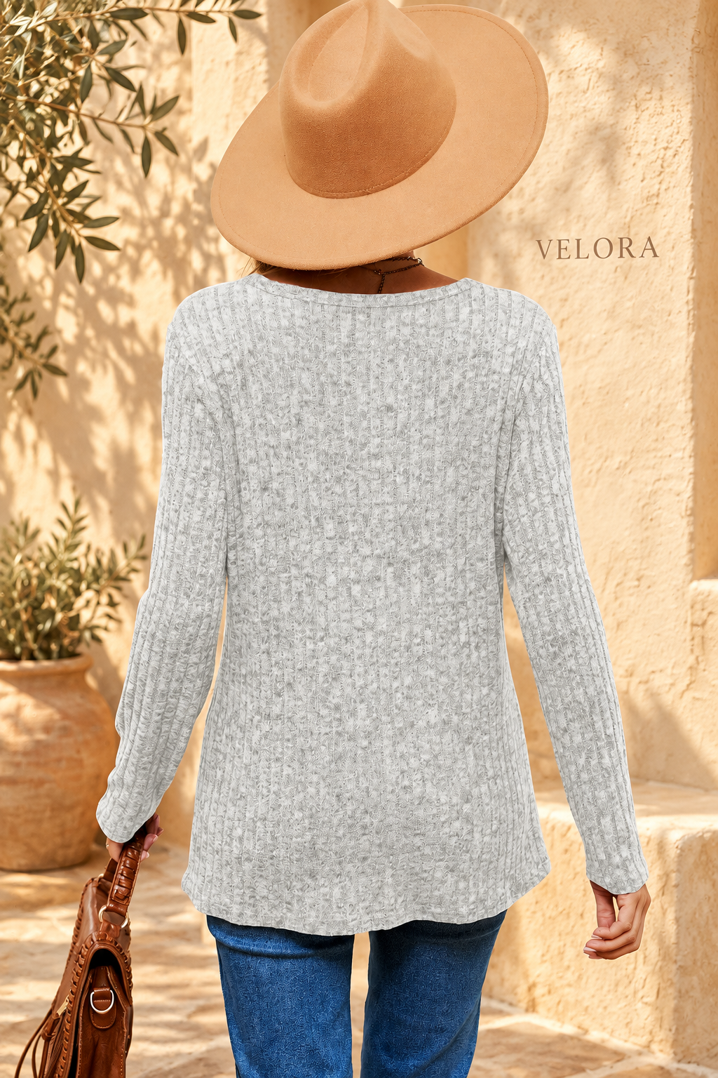 VELORA eyelet ribbed top look 16 on Mediterranean plaster