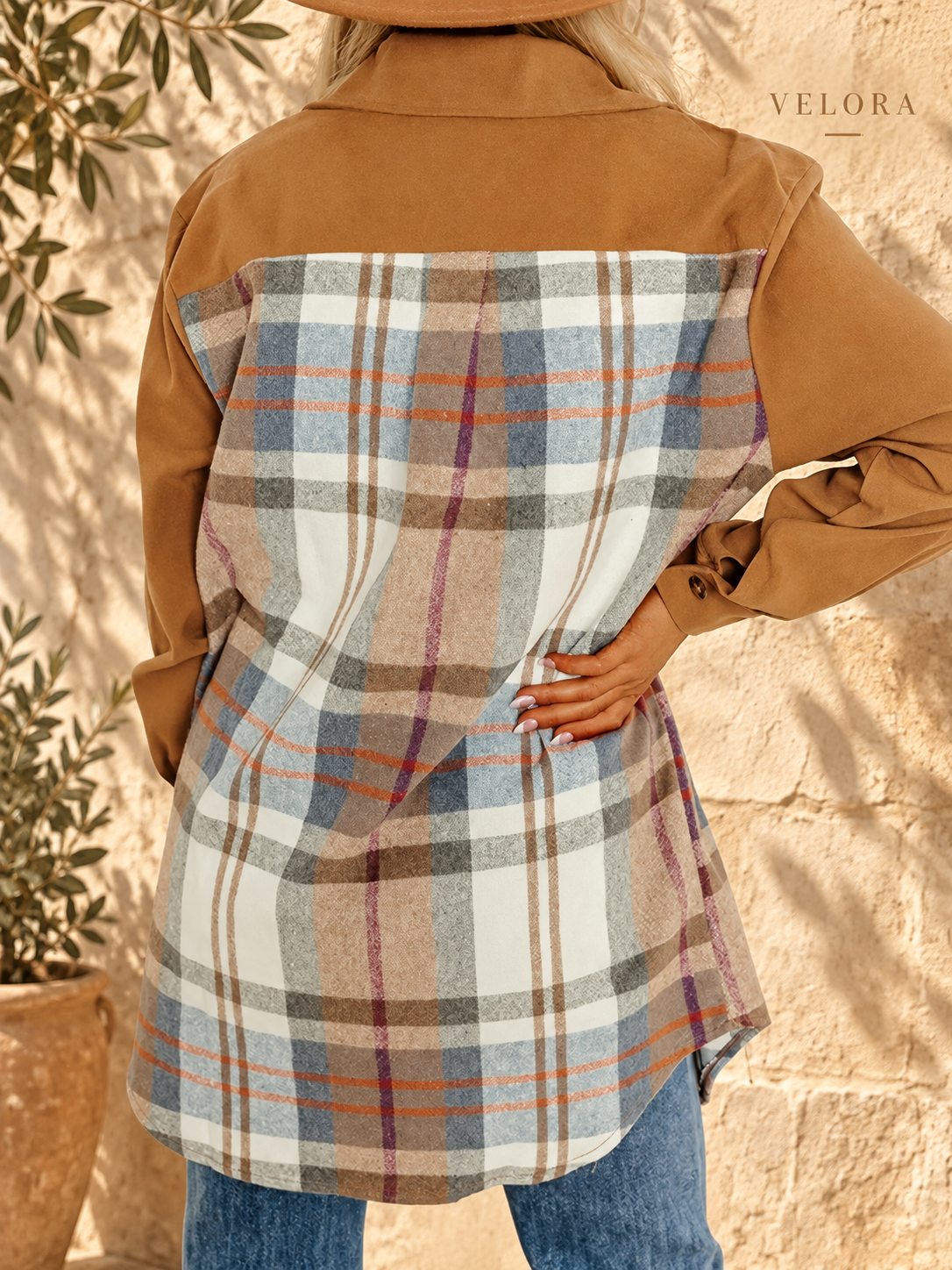 VELORA plaid-jacket look 2 on Mediterranean plaster