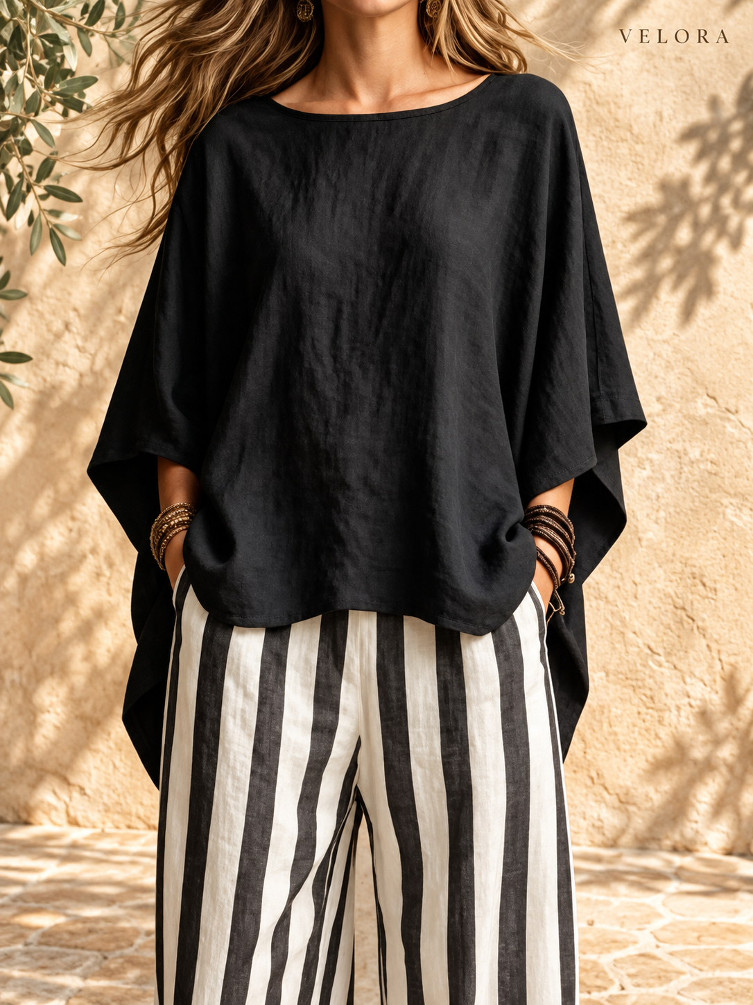 VELORA relaxed pocket set color detail 7 in Mediterranean setting